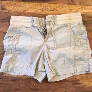 Khaki cargo shorts with stretchy waistband